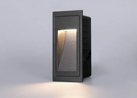 MS-23418 — LED Step & Corner Light